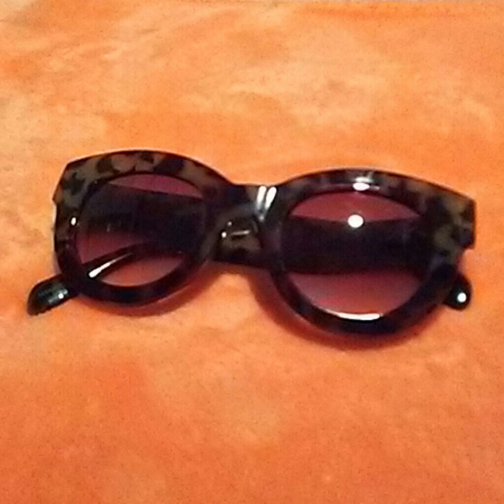 Leopard Style Sunglasses